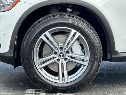 Certified 2022 Mercedes-Benz GLC 300 w/ Premium Package Lite image 26