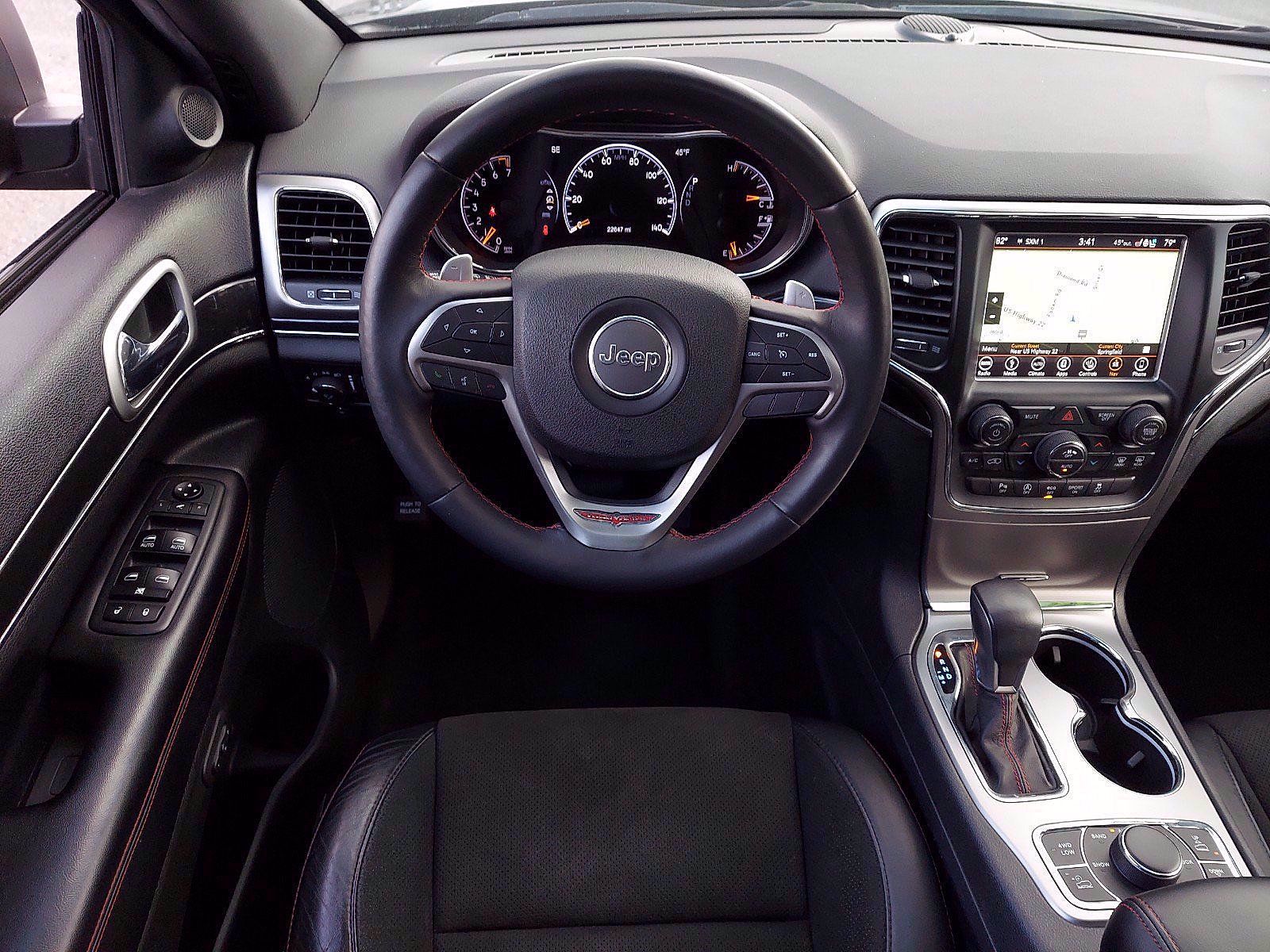 Used 2018 Jeep Grand Cherokee Trailhawk AWD/4WD image 11