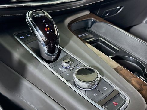 Used 2022 Cadillac Escalade Sport Platinum w/ LPO, ONYX Package RWD image 15