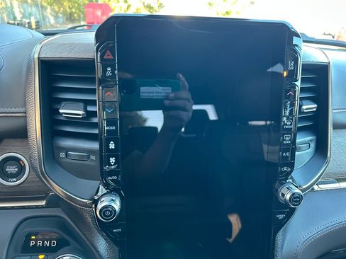 New 2026 RAM 1500 Limited w/ Trailer Tow Group image 16