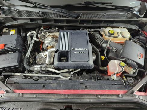 Used 2024 GMC Sierra 1500 SLT w/ SLT Premium Plus Package image 17