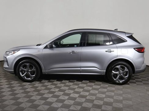 Used 2024 Ford Escape ST-Line w/ Tech Pack #1 AWD/4WD image 18