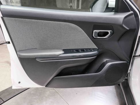 Used 2025 Kia K4 EX FWD image 24