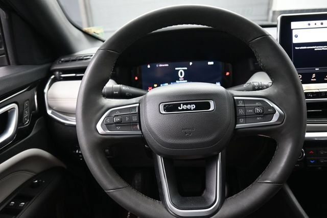 Used 2023 Jeep Compass Limited w/ Elite Group AWD/4WD image 8