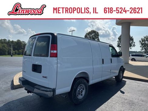 New 2025 GMC Savana 2500 w/ Driver Convenience Package image 6