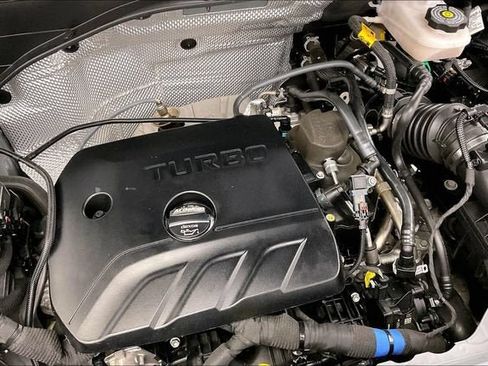 Certified 2024 Buick Encore GX Preferred AWD/4WD image 29