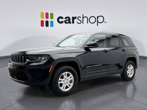 Used 2022 Jeep Grand Cherokee Laredo w/ Luxury Tech Group I image 1
