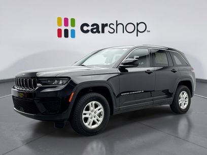 Used 2022 Jeep Grand Cherokee Laredo w/ Luxury Tech Group I