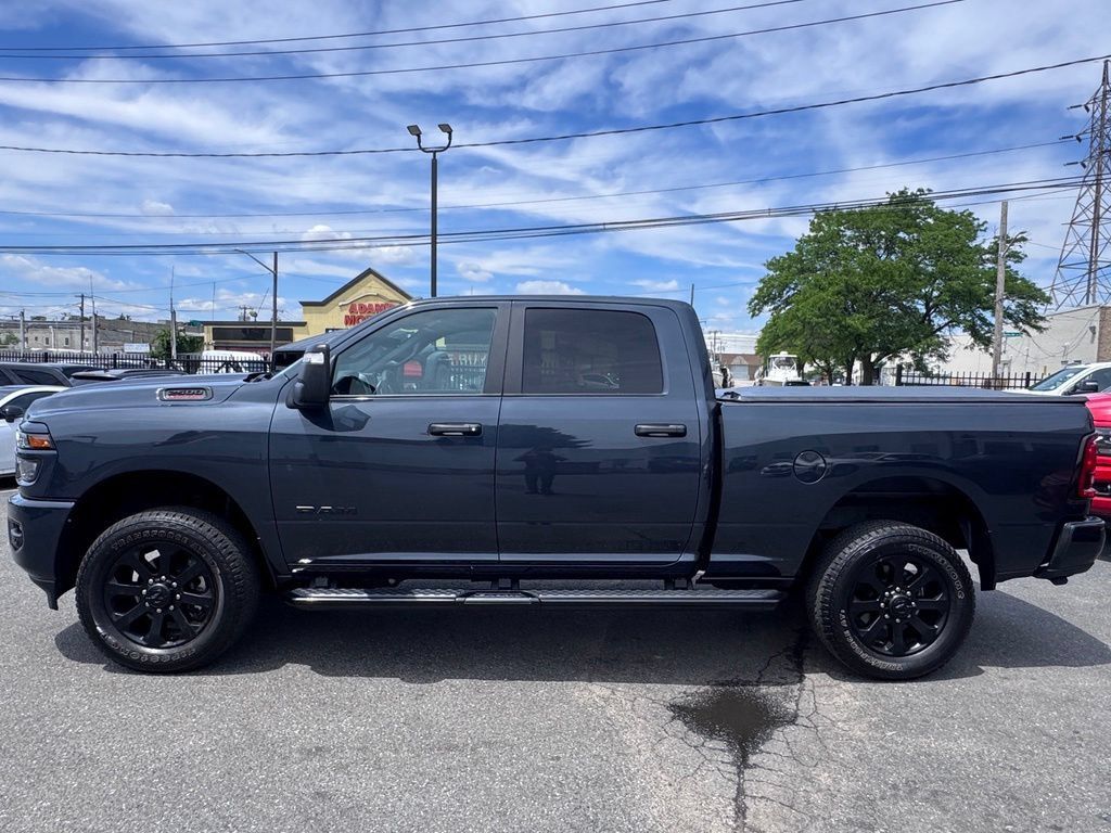 Used 2026 RAM 2500 Big Horn AWD/4WD image 4