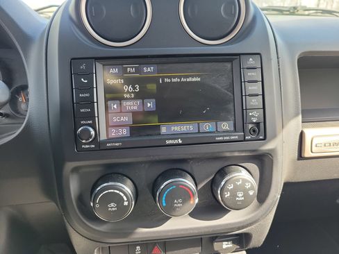 Used 2016 Jeep Compass 75th Anniversary w/ Power Value Group image 25