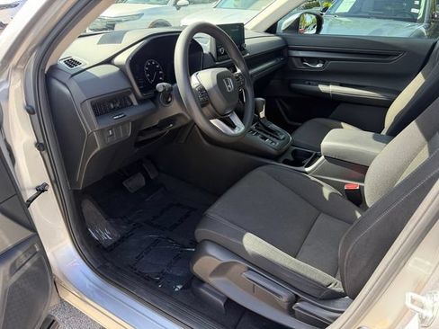 Used 2025 Honda CR-V LX image 12