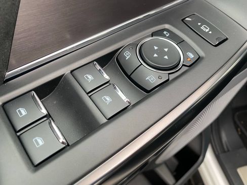 New 2026 Ford F250 Platinum AWD/4WD image 13
