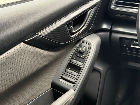 Used 2021 Subaru Crosstrek 2.5i Sport w/ Moonroof Package image 7