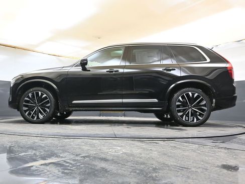 New 2026 Volvo XC90 B6 Plus w/ Protection Package Premier image 43