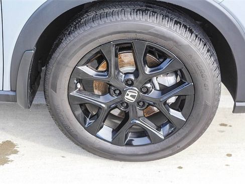 Used 2025 Honda HR-V Sport image 14