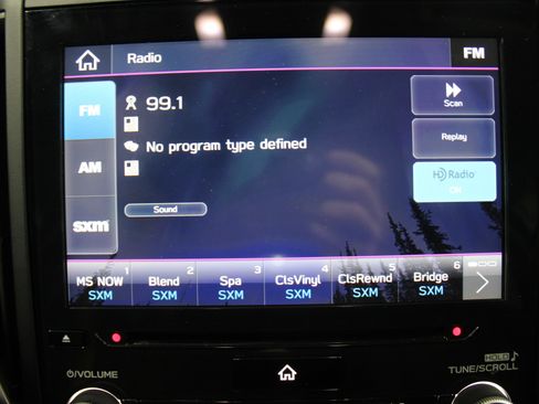 Used 2020 Subaru Forester Touring image 14