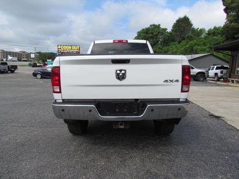 Used 2017 RAM 2500 Tradesman w/ Chrome Appearance Group AWD/4WD image 3