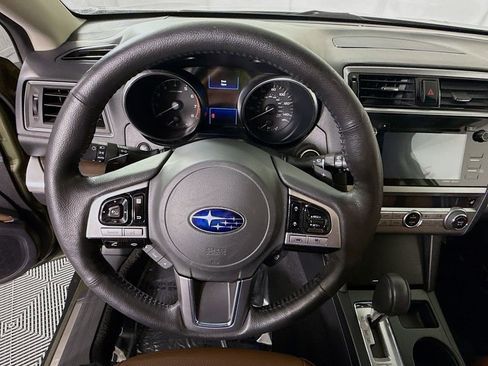 Used 2017 Subaru Outback 2.5i Touring image 22
