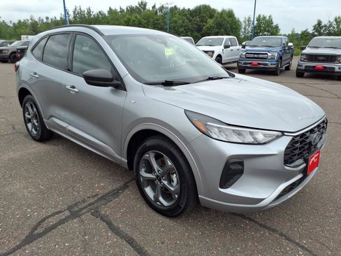 Certified 2024 Ford Escape ST-Line image 8