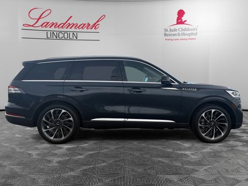 Certified 2021 Lincoln Aviator Reserve w/ Equipment Group 202A image 6