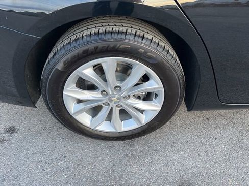 Used 2023 Chevrolet Malibu LT image 17