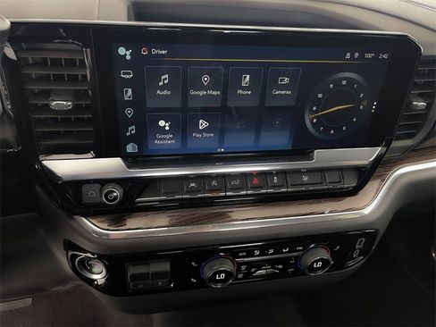 Used 2025 Chevrolet Silverado 1500 LT image 19