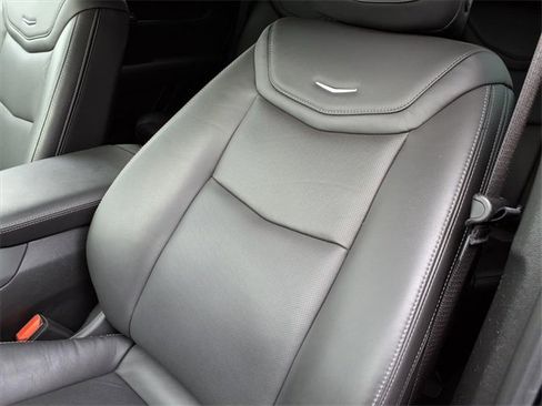 Certified 2025 Cadillac XT5 Premium Luxury image 21