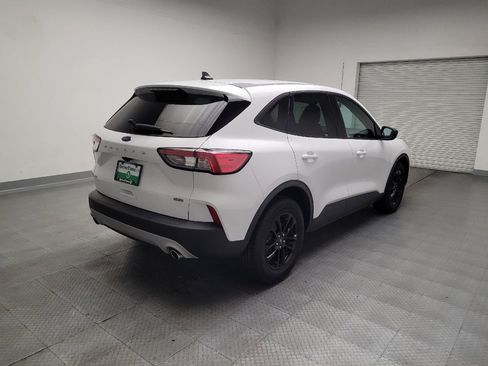 Used 2020 Ford Escape SE Sport FWD image 9