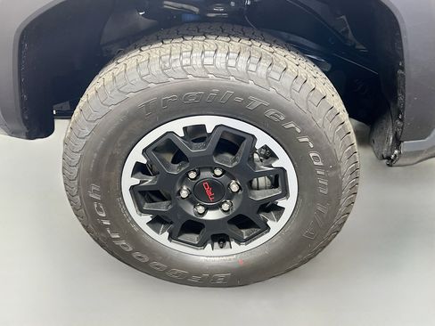 New 2025 Toyota Tacoma TRD Off-Road image 13