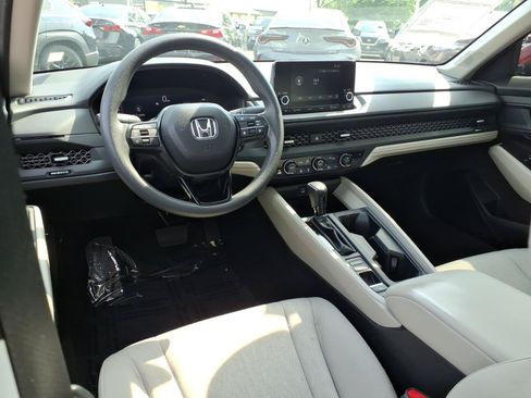 Used 2024 Honda Accord EX image 6