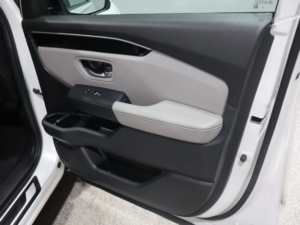 Used 2025 Honda Pilot EX-L image 25
