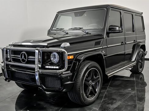 Used 2017 Mercedes-Benz G 63 AMG 4MATIC image 5