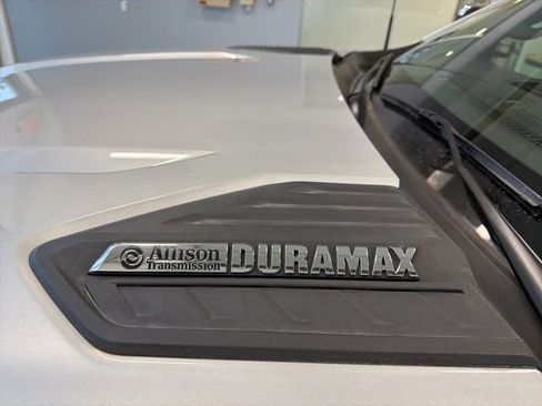 Used 2022 Chevrolet Silverado 2500 LTZ w/ Gooseneck/5TH Wheel Package image 8