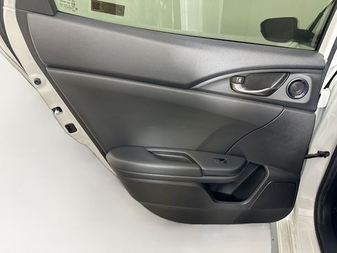 Used 2020 Honda Civic Sport image 24