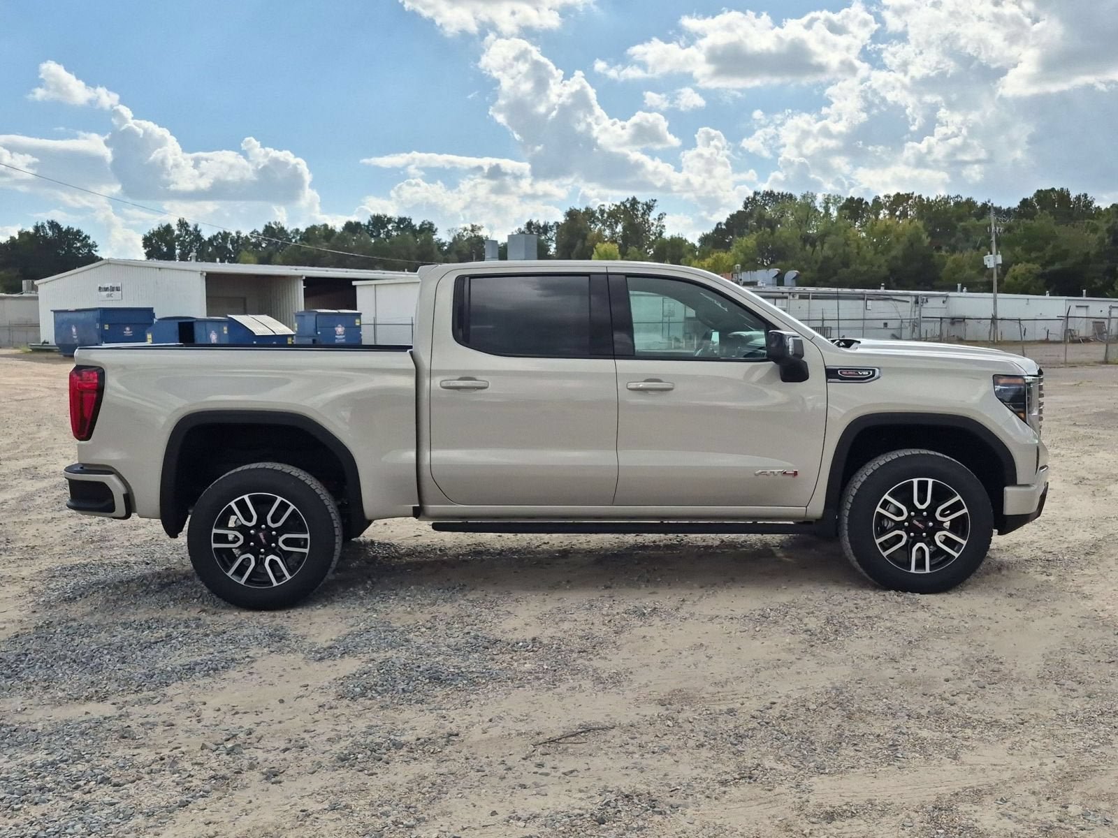 New 2026 GMC Sierra 1500 AT4 w/ AT4 Premium Package AWD/4WD image 7