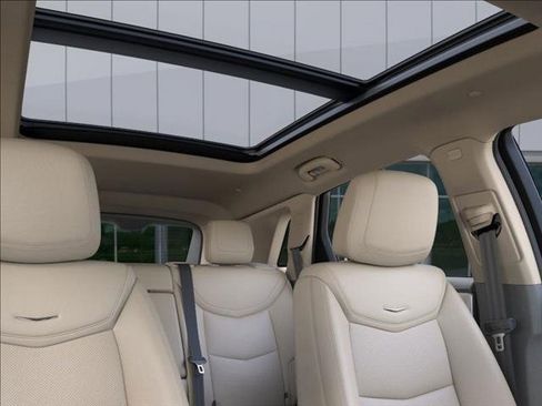 New 2025 Cadillac XT5 Premium Luxury image 24