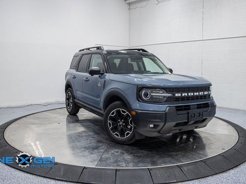 Used 2025 Ford Bronco Sport Outer Banks w/ Outer Banks Tech Package+ image 1