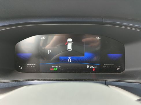 Used 2022 Volkswagen Taos SE w/ Panoramic Sunroof Package image 42