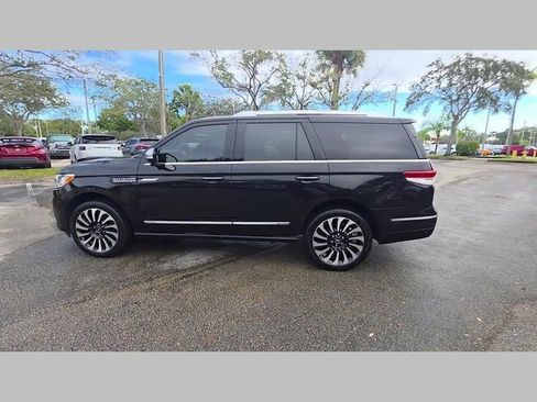 Used 2022 Lincoln Navigator Black Label image 42