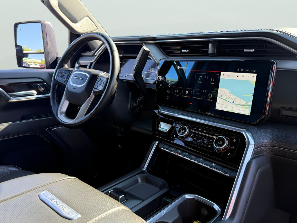 Certified 2024 GMC Sierra 3500 Denali w/ Denali Reserve Package AWD/4WD image 10