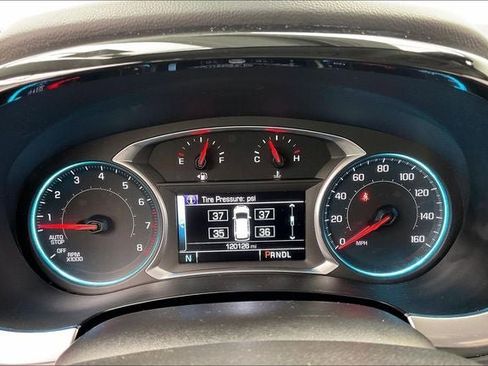 Used 2018 Chevrolet Traverse Premier image 24