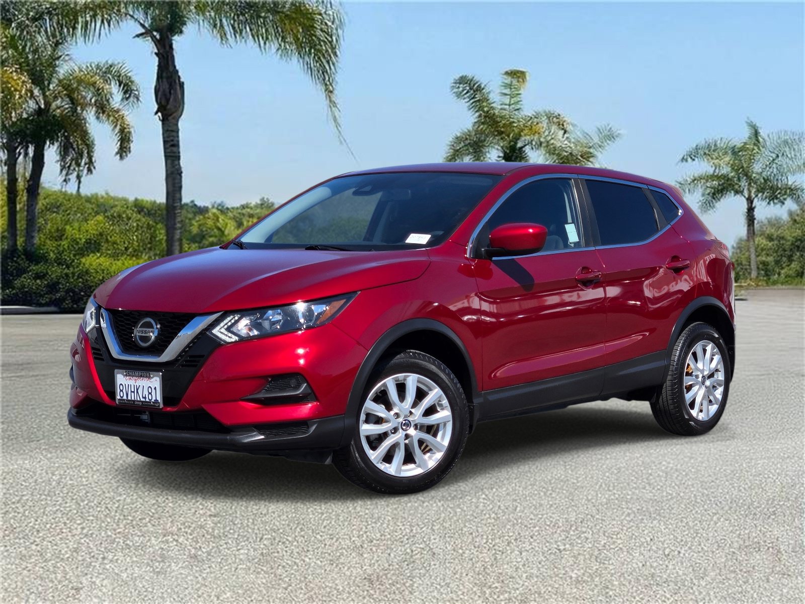Used 2020 Nissan Rogue Sport S w/ Appearance Package FWD image 1