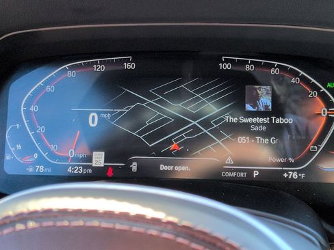 Used 2022 BMW X5 sDrive40i w/ M Sport Package image 13