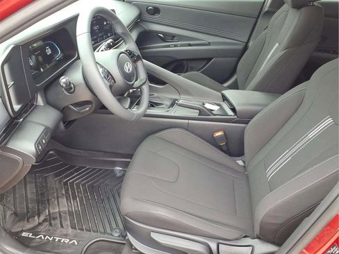 New 2026 Hyundai Elantra Sport image 10