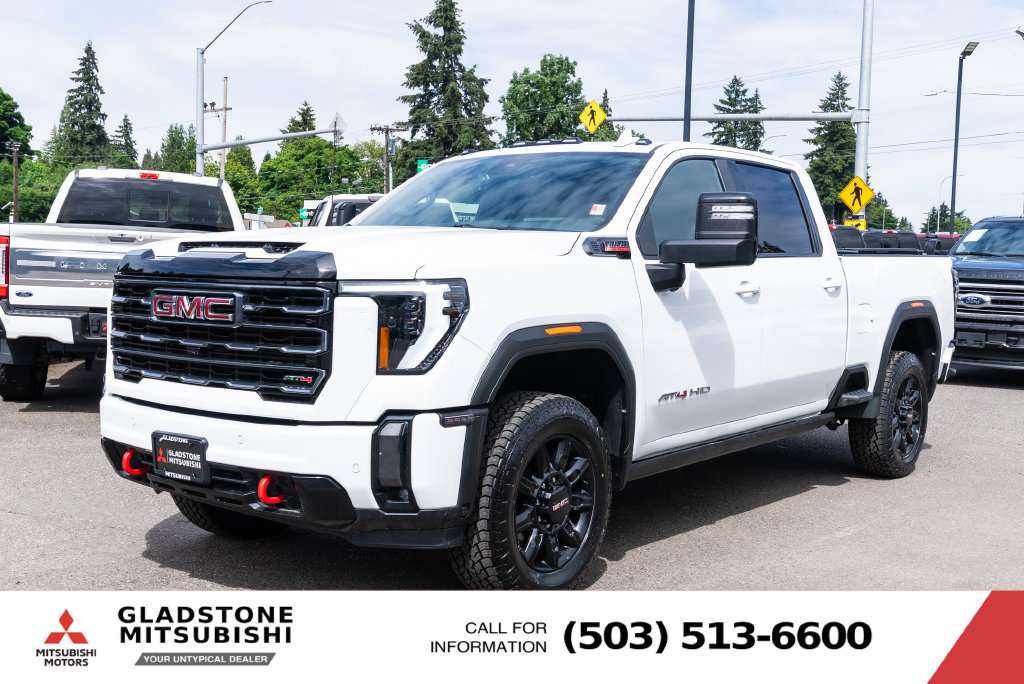 Used 2024 GMC Sierra 2500 AT4 w/ Technology Package AWD/4WD image 4