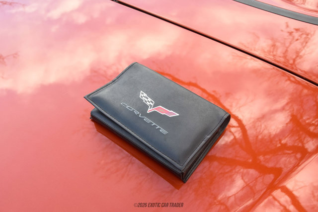 Used 2006 Chevrolet Corvette Coupe w/ Preferred Equipment Group RWD image 74