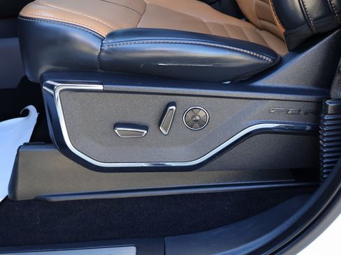 Used 2022 Ford F150 Platinum w/ Equipment Group 701A High image 15