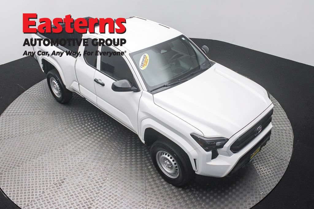 Used 2025 Toyota Tacoma SR RWD image 5