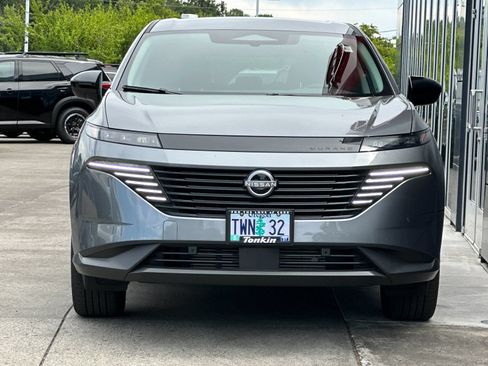 Used 2025 Nissan Murano SV AWD/4WD image 8