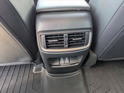 Used 2022 Honda CR-V Touring image 18
